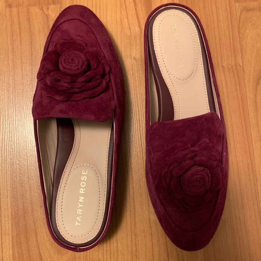 New beautiful Burgundy mules